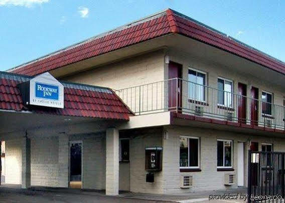 Rodeway Inn Wine Country Rohnert Park Exterior photo